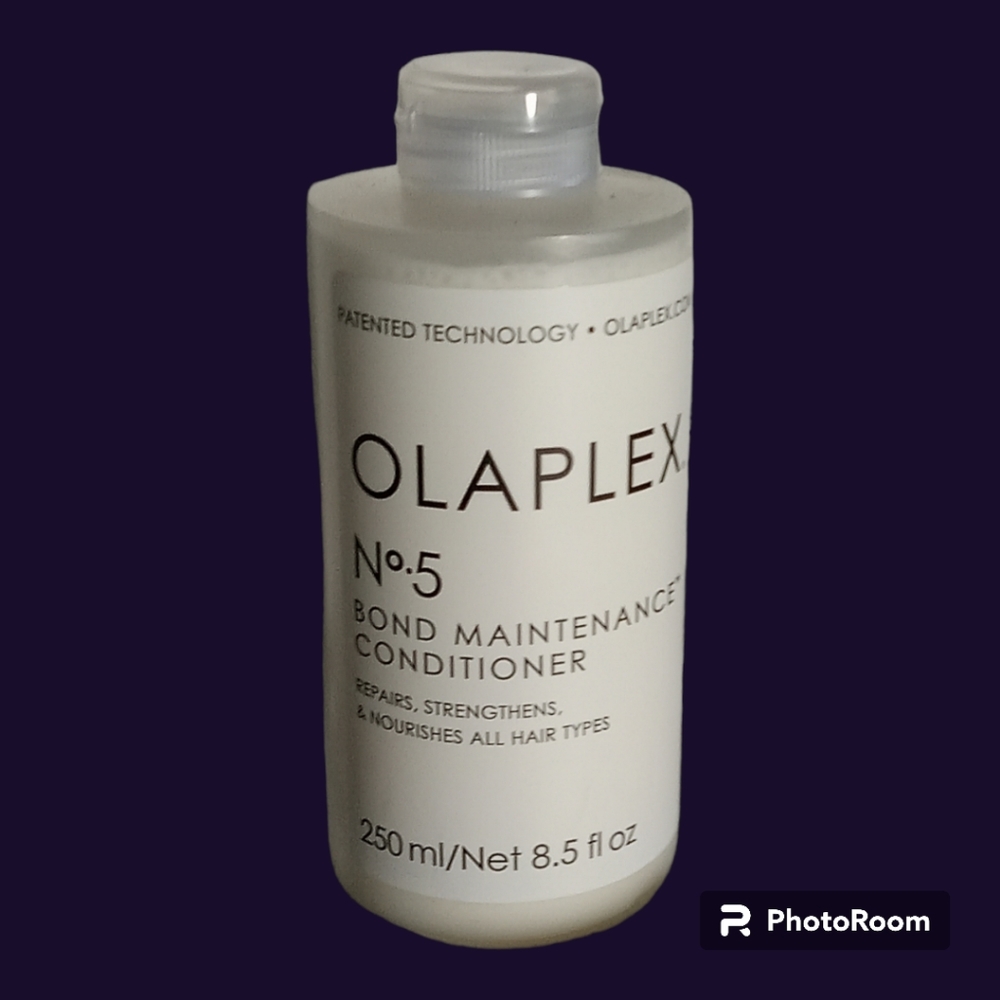 SOLD OLAPLEX No. 5 BOND MAINTENANCE CONDITIONER 8.5fl oz